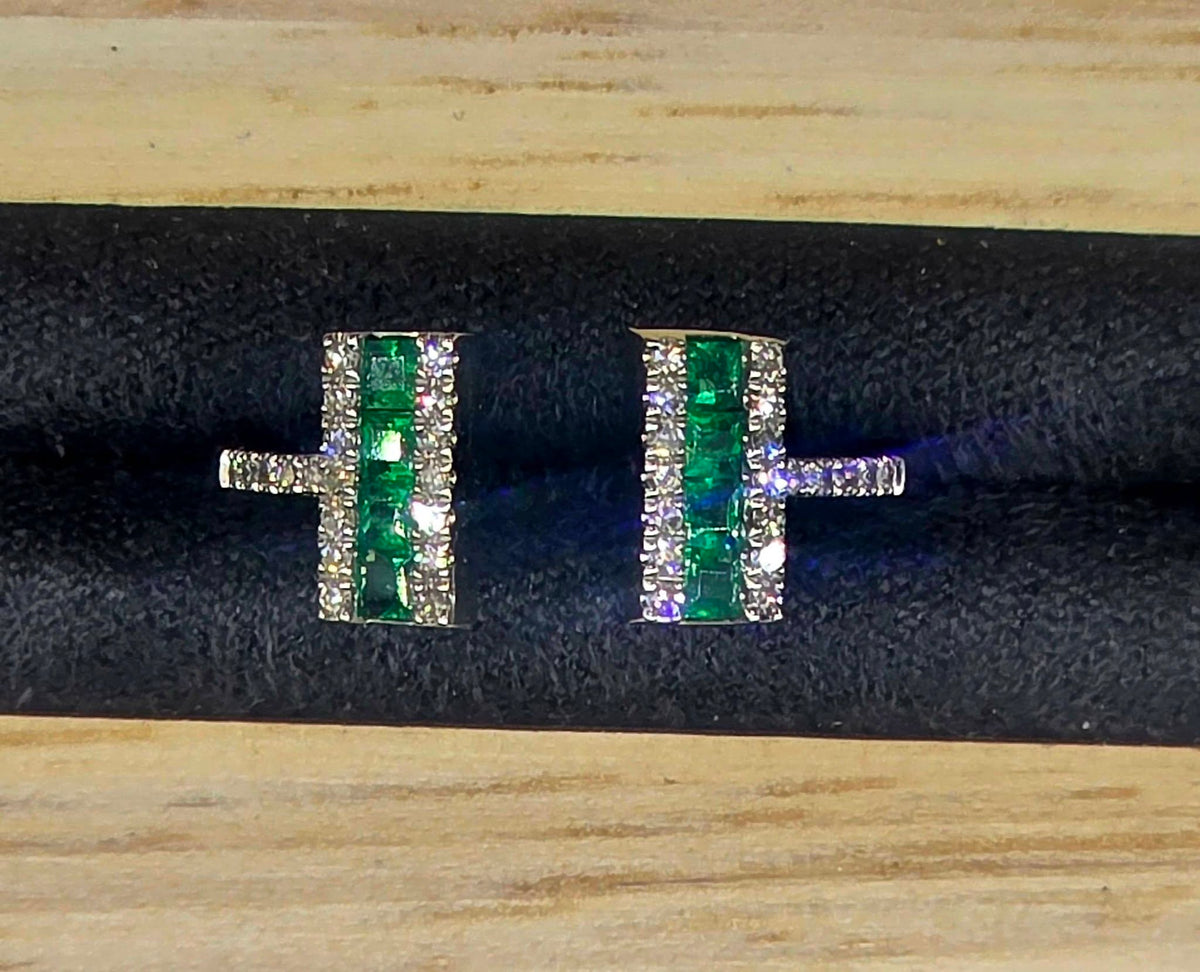 14k White Gold Natural Emerald & Diamond Bar Ring